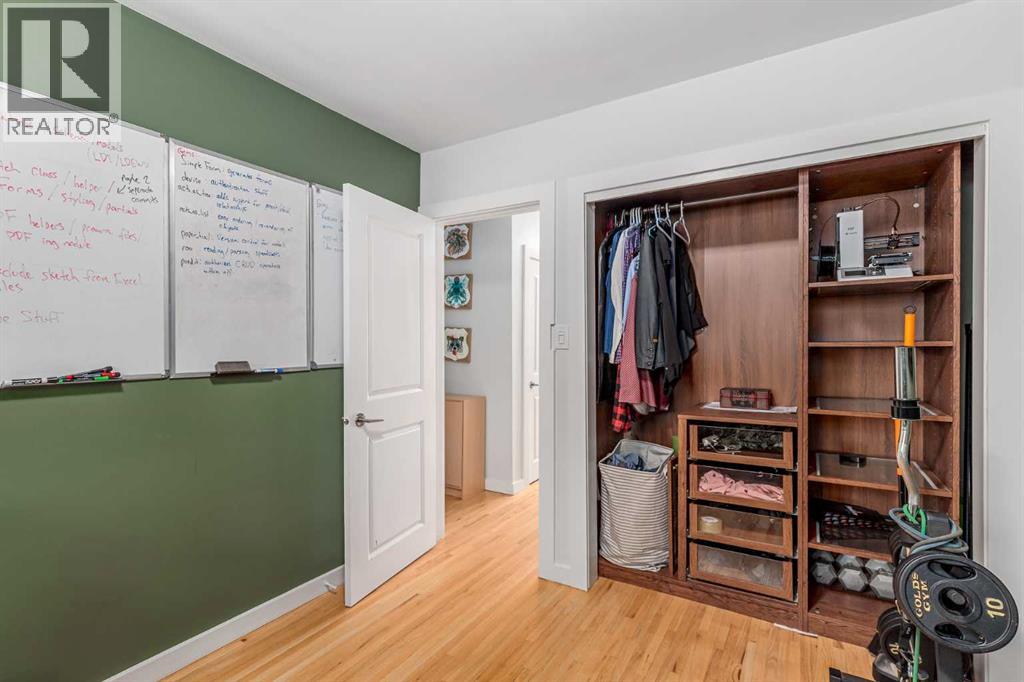 Photo 11 of 206 208 43 Avenue Sw, Calgary AB