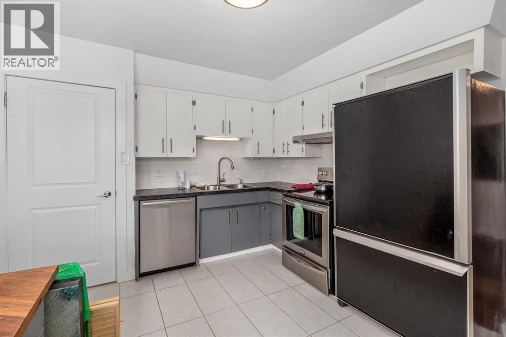Photo 23 of 206 208 43 Avenue Sw, Calgary AB