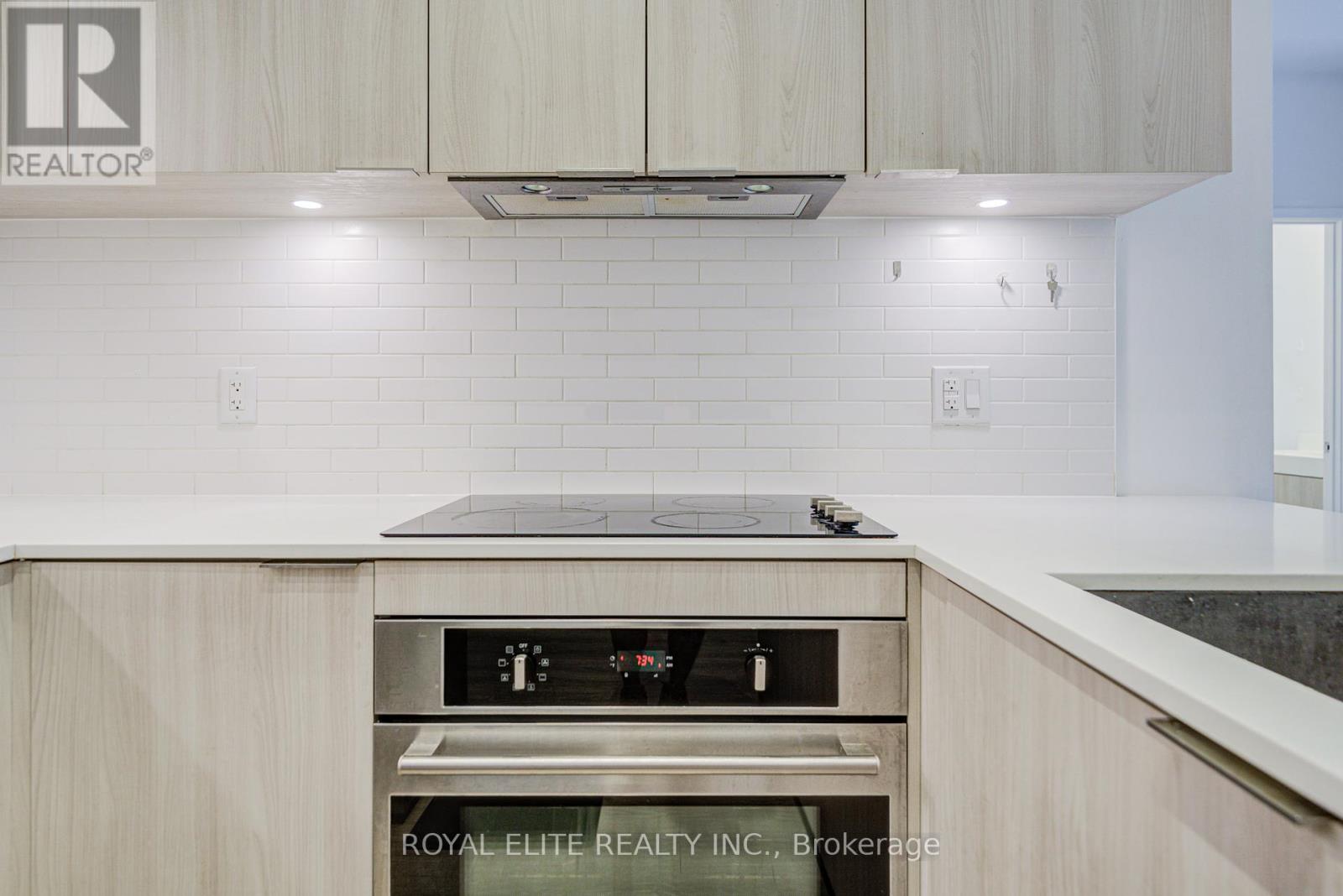 Photo 10 of 101 20 Tubman Avenue, Toronto ON