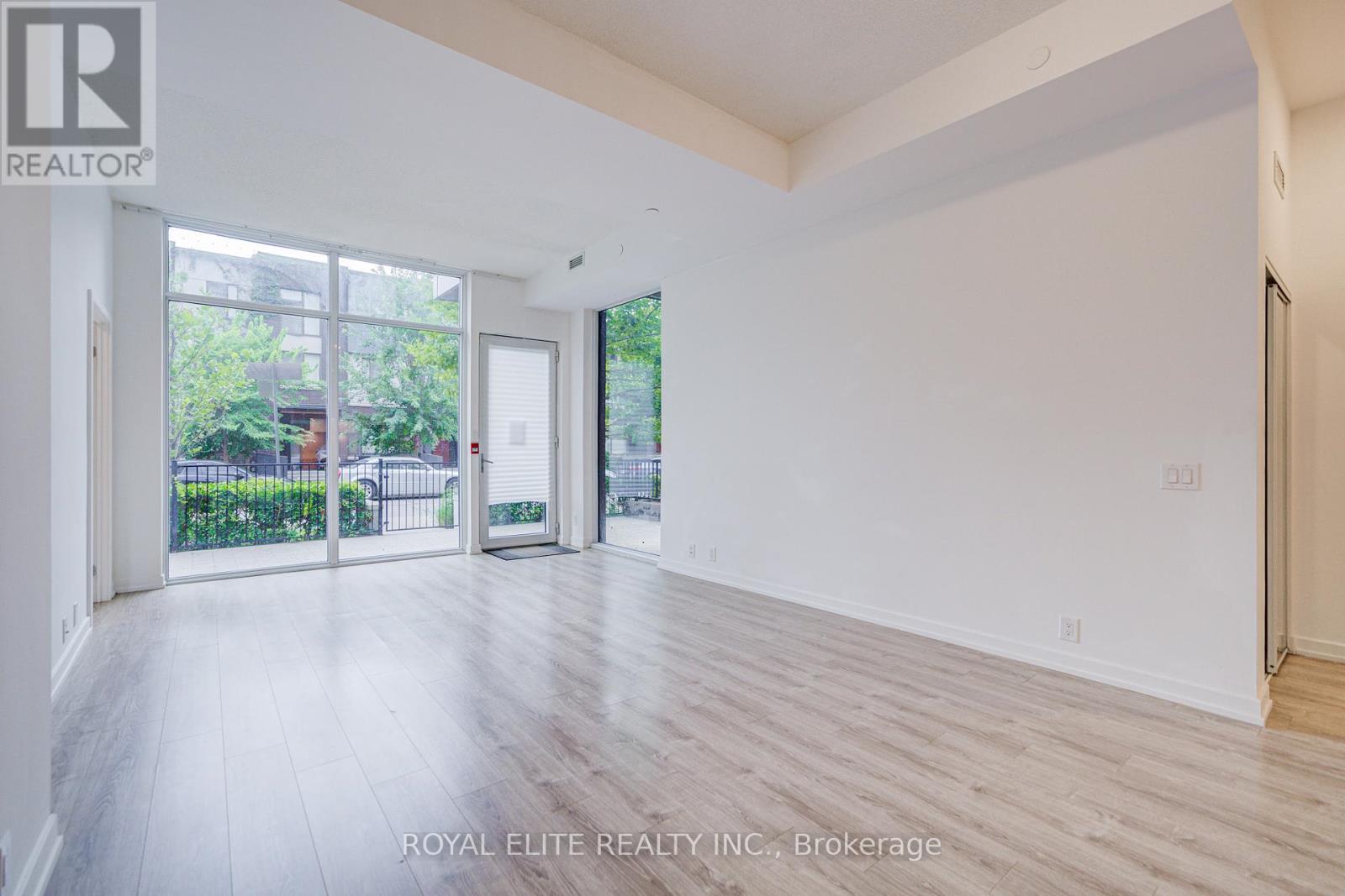 Photo 14 of 101 20 Tubman Avenue, Toronto ON
