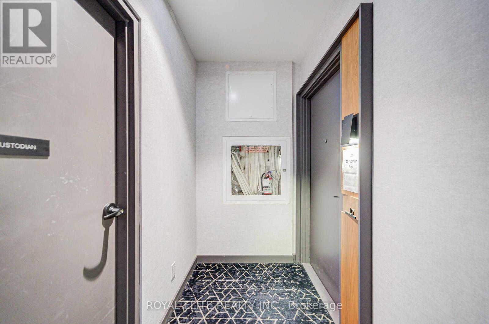 Photo 2 of 101 20 Tubman Avenue, Toronto ON