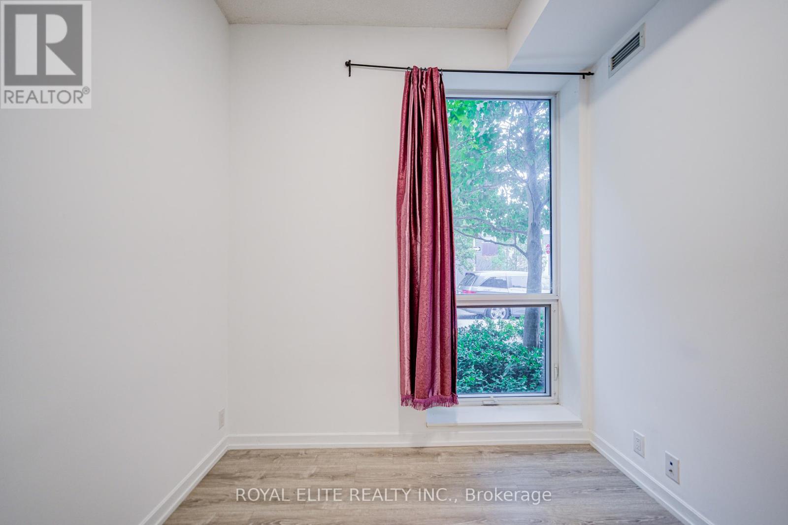 Photo 23 of 101 20 Tubman Avenue, Toronto ON