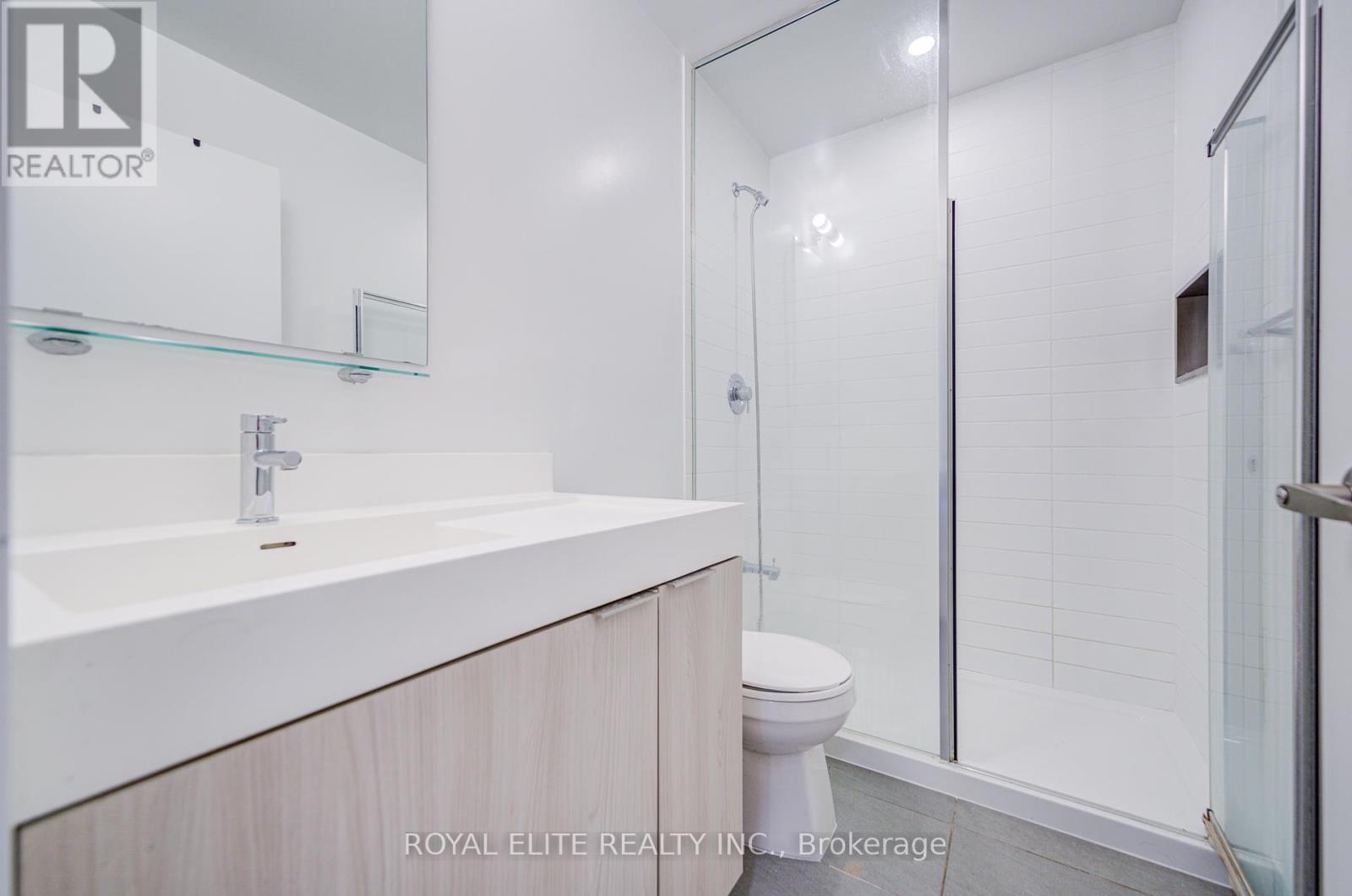 Photo 33 of 101 20 Tubman Avenue, Toronto ON