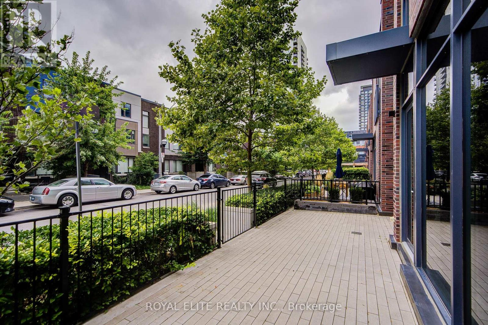 Photo 36 of 101 20 Tubman Avenue, Toronto ON
