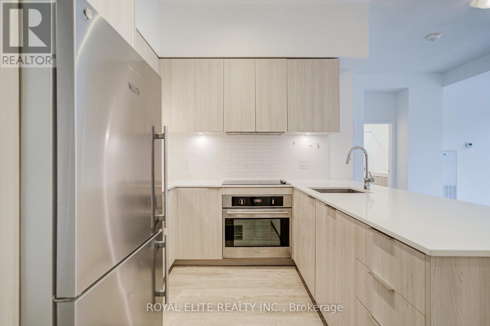 Photo 5 of 101 20 Tubman Avenue, Toronto ON