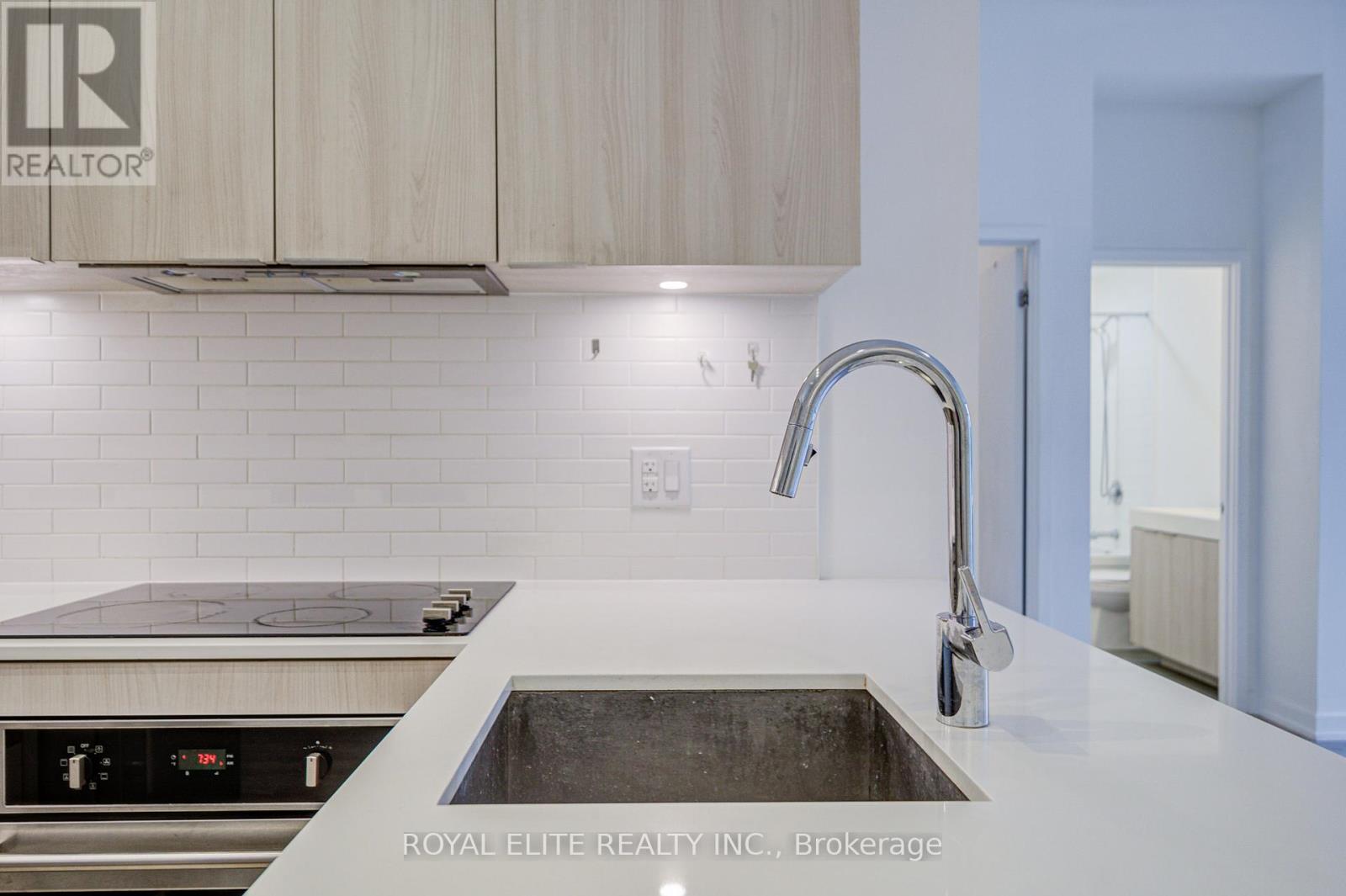 Photo 9 of 101 20 Tubman Avenue, Toronto ON