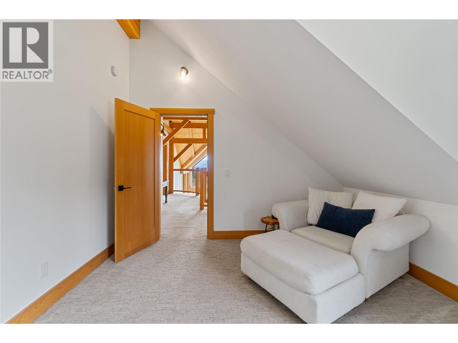 6400 Keyes Avenue, Peachland