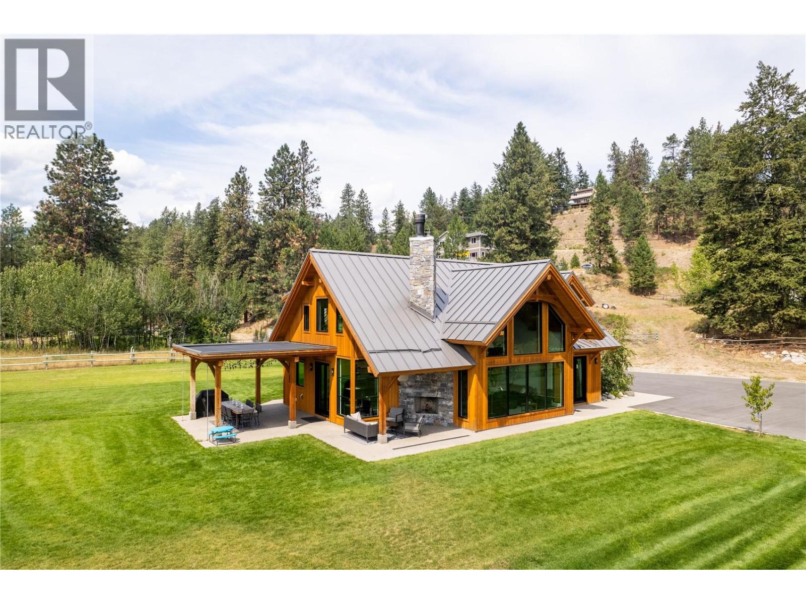 6400 Keyes Avenue, Peachland