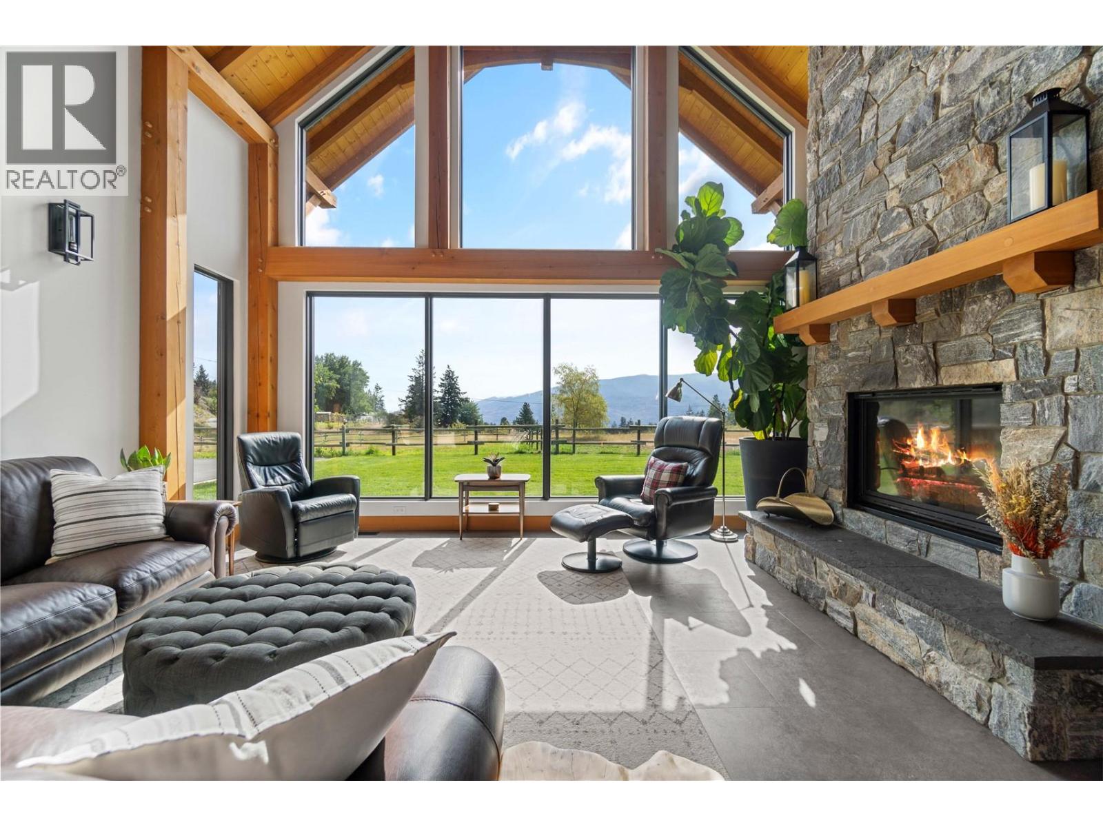 6400 Keyes Avenue, Peachland