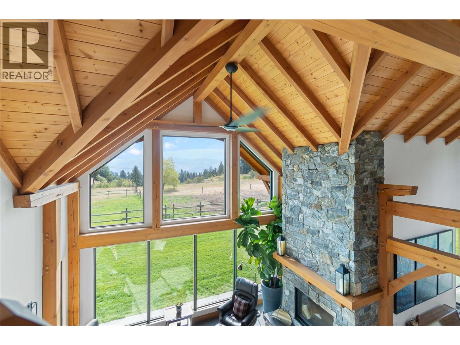 6400 Keyes Avenue, Peachland