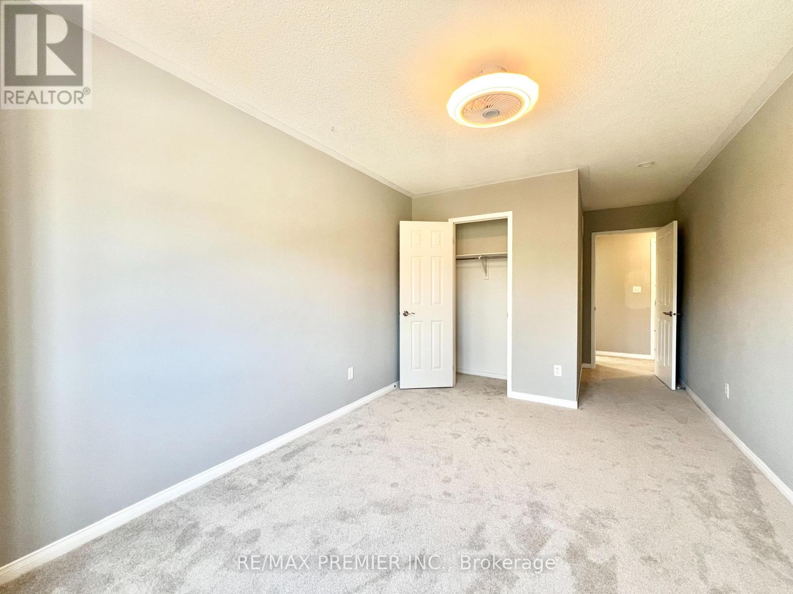 Photo 20 of 155 Penndutch Circle, Whitchurchstouffville ON