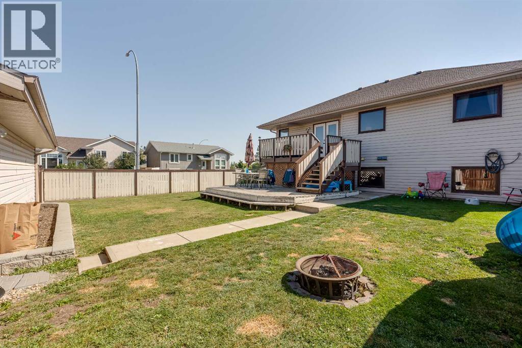 Photo 44 of 4 Harrison, Sylvan Lake AB