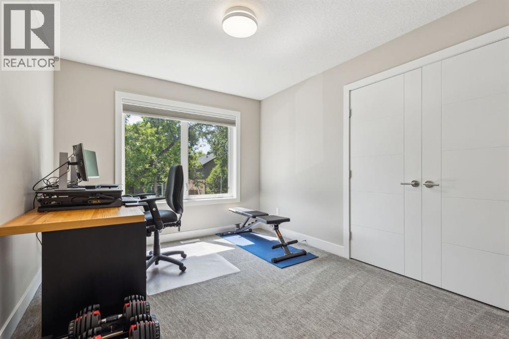 Photo 27 of 426 24 Avenue Ne, Calgary AB