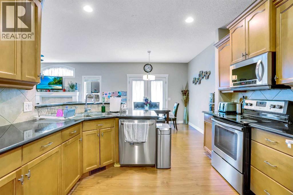 Photo 8 of 57 Saddleland Drive Ne, Calgary AB