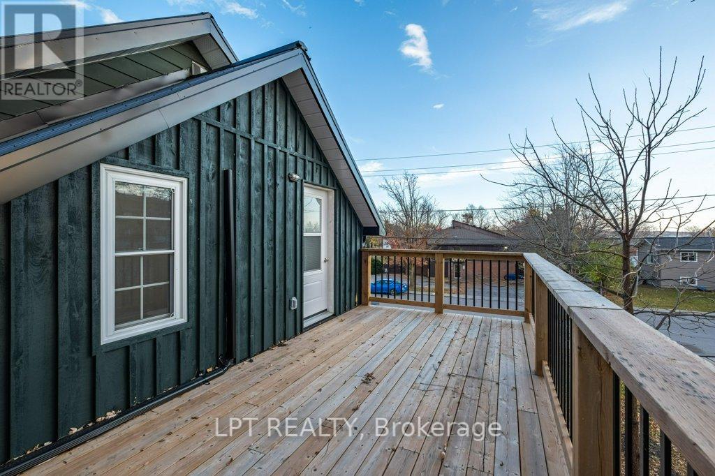 Photo 29 of 311 Thomas Street, Deseronto ON