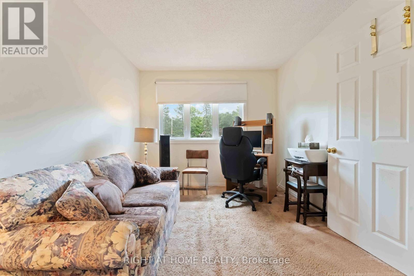 Photo 20 of 730 Canary Street, Ottawa ON