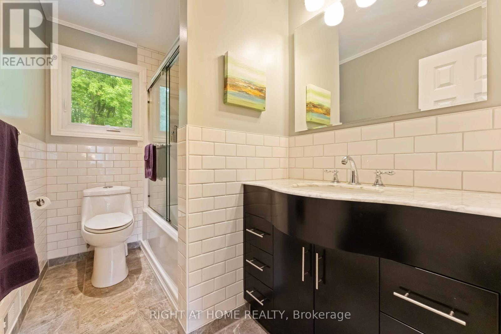 Photo 23 of 730 Canary Street, Ottawa ON