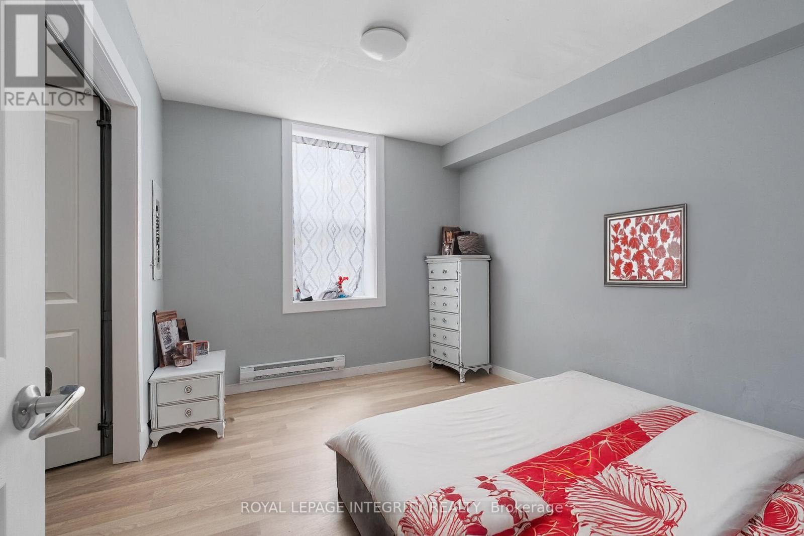 Photo 17 of 6 202 Rochester Street, Ottawa ON