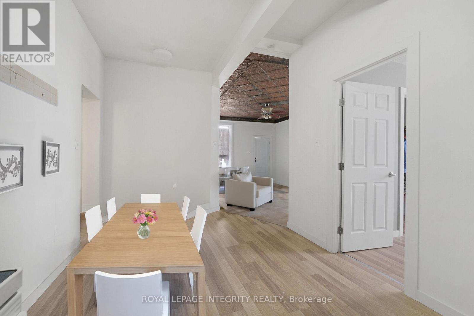 Photo 18 of 6 202 Rochester Street, Ottawa ON