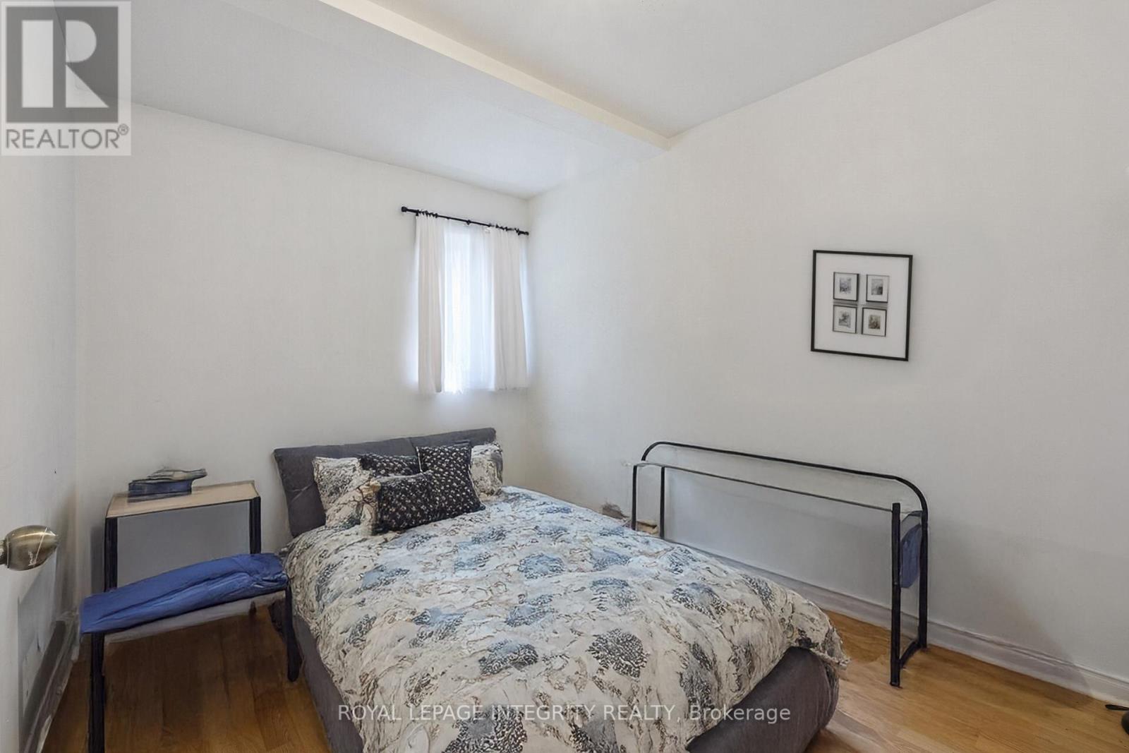 Photo 35 of 6 202 Rochester Street, Ottawa ON