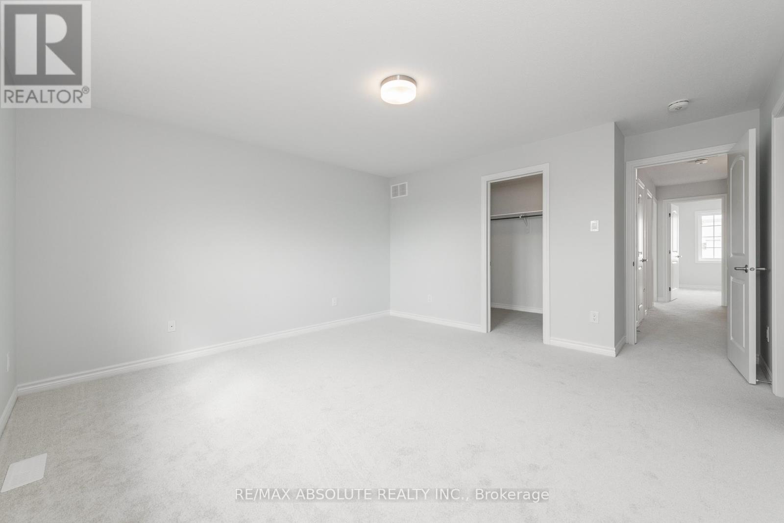 Photo 17 of 104 Mesa Drive, Ottawa ON