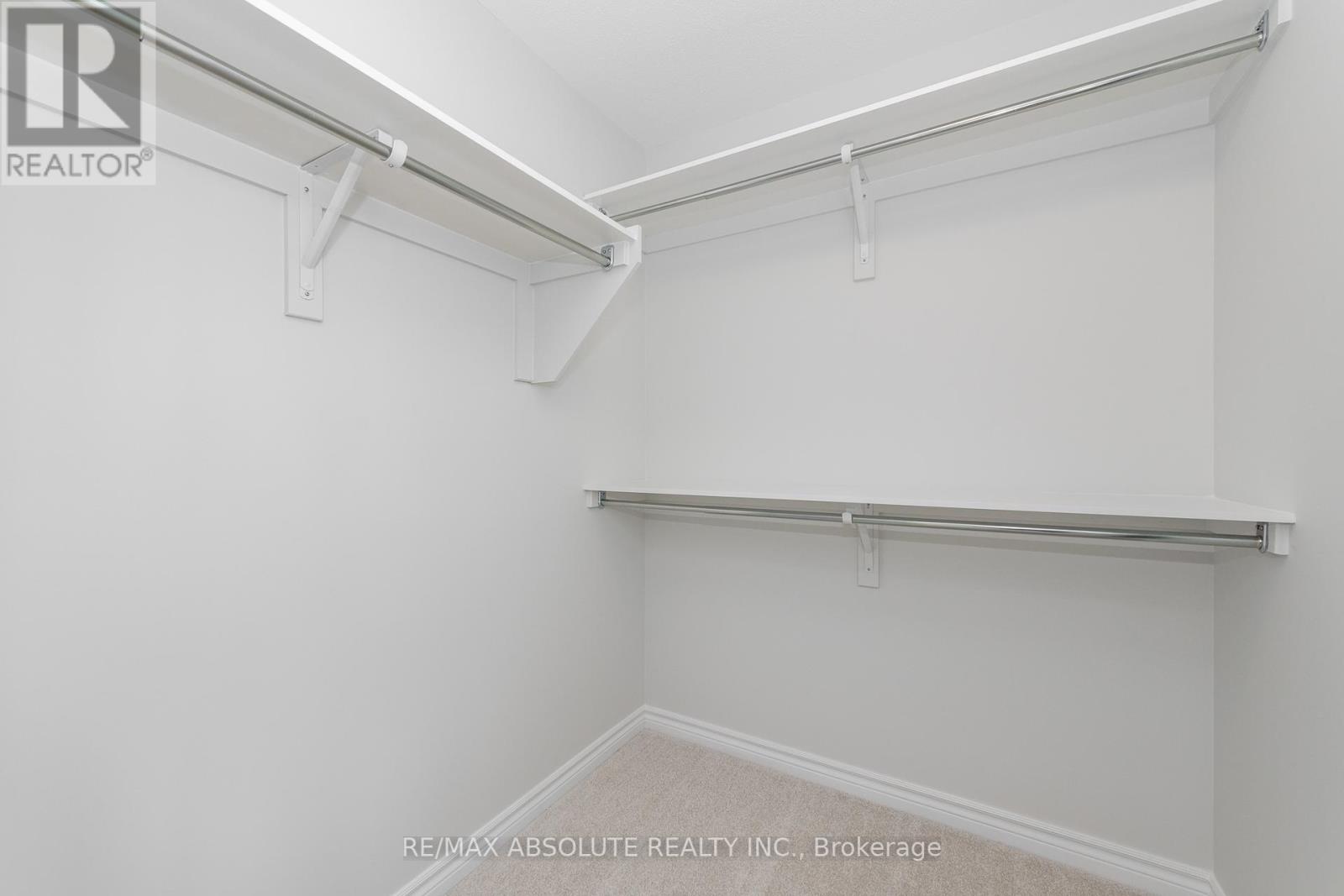 Photo 19 of 104 Mesa Drive, Ottawa ON