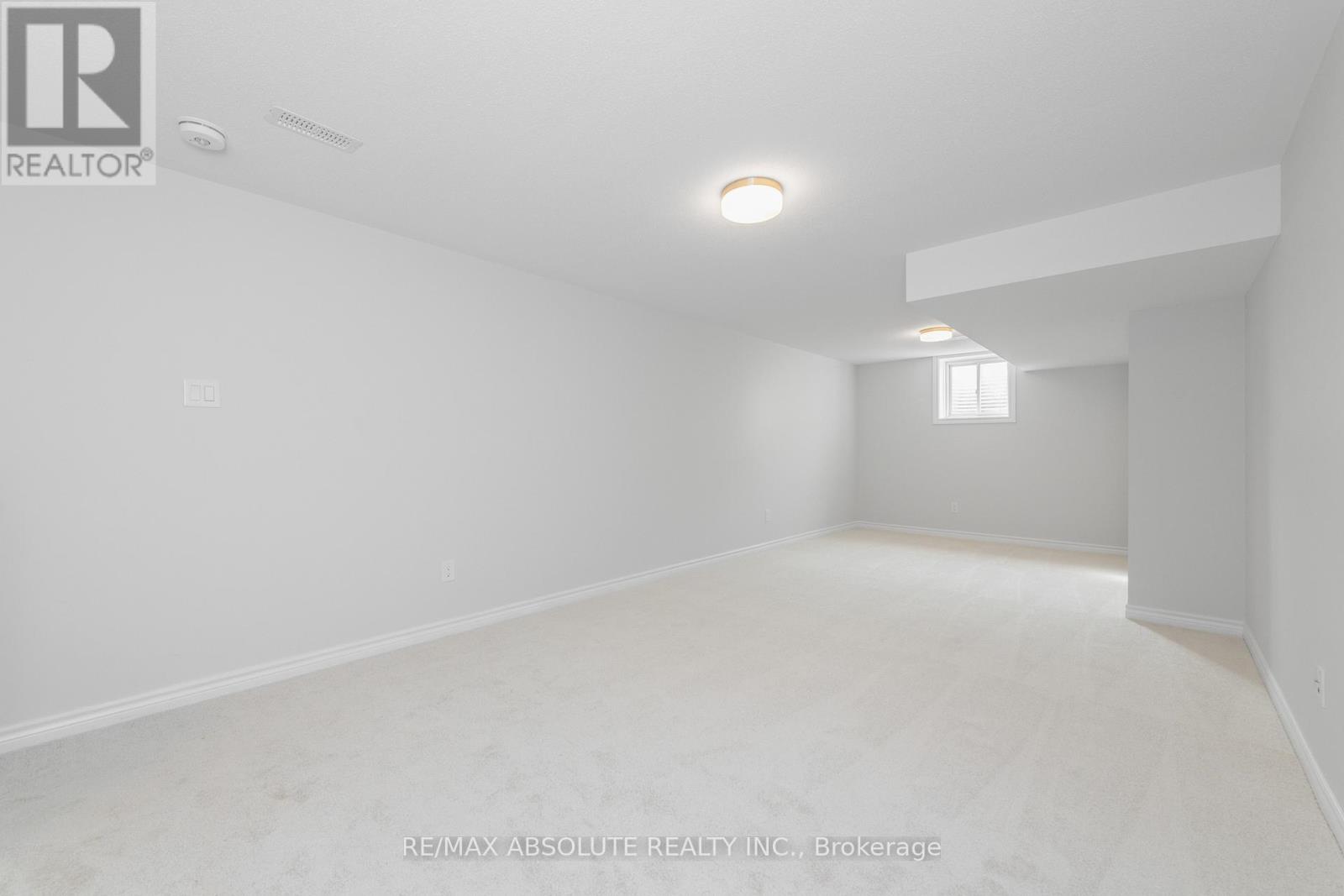 Photo 25 of 104 Mesa Drive, Ottawa ON