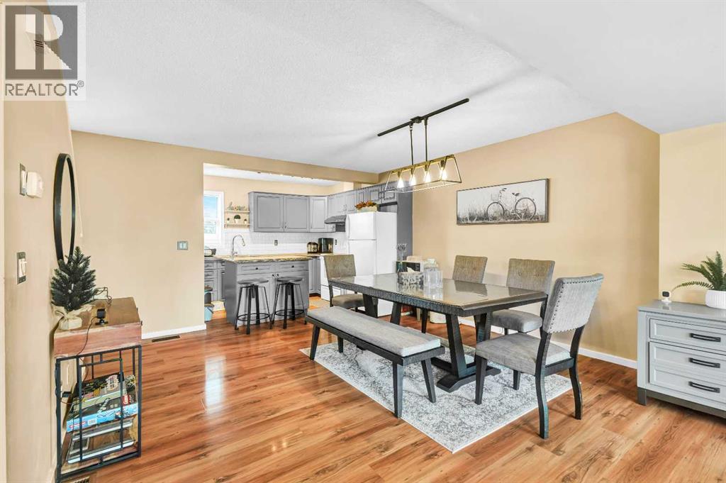 Single Family House for Sale in   Hidden Hills Terrace NW Hidden Valley Calgary 