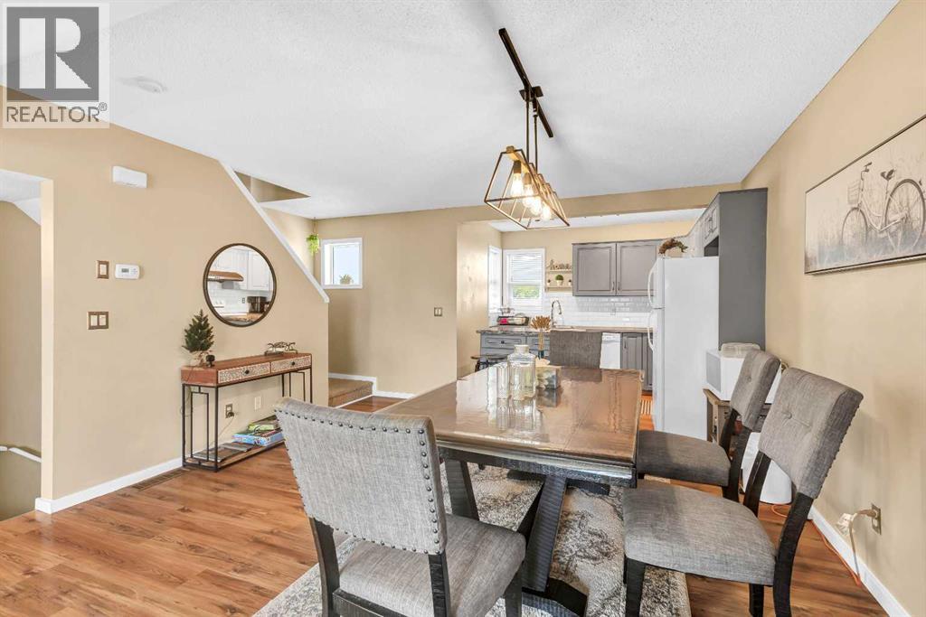 Single Family House for Sale in   Hidden Hills Terrace NW Hidden Valley Calgary 