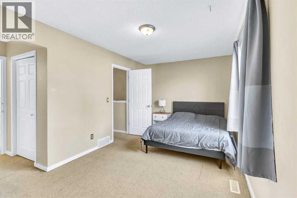 Single Family House for Sale in   Hidden Hills Terrace NW Hidden Valley Calgary 