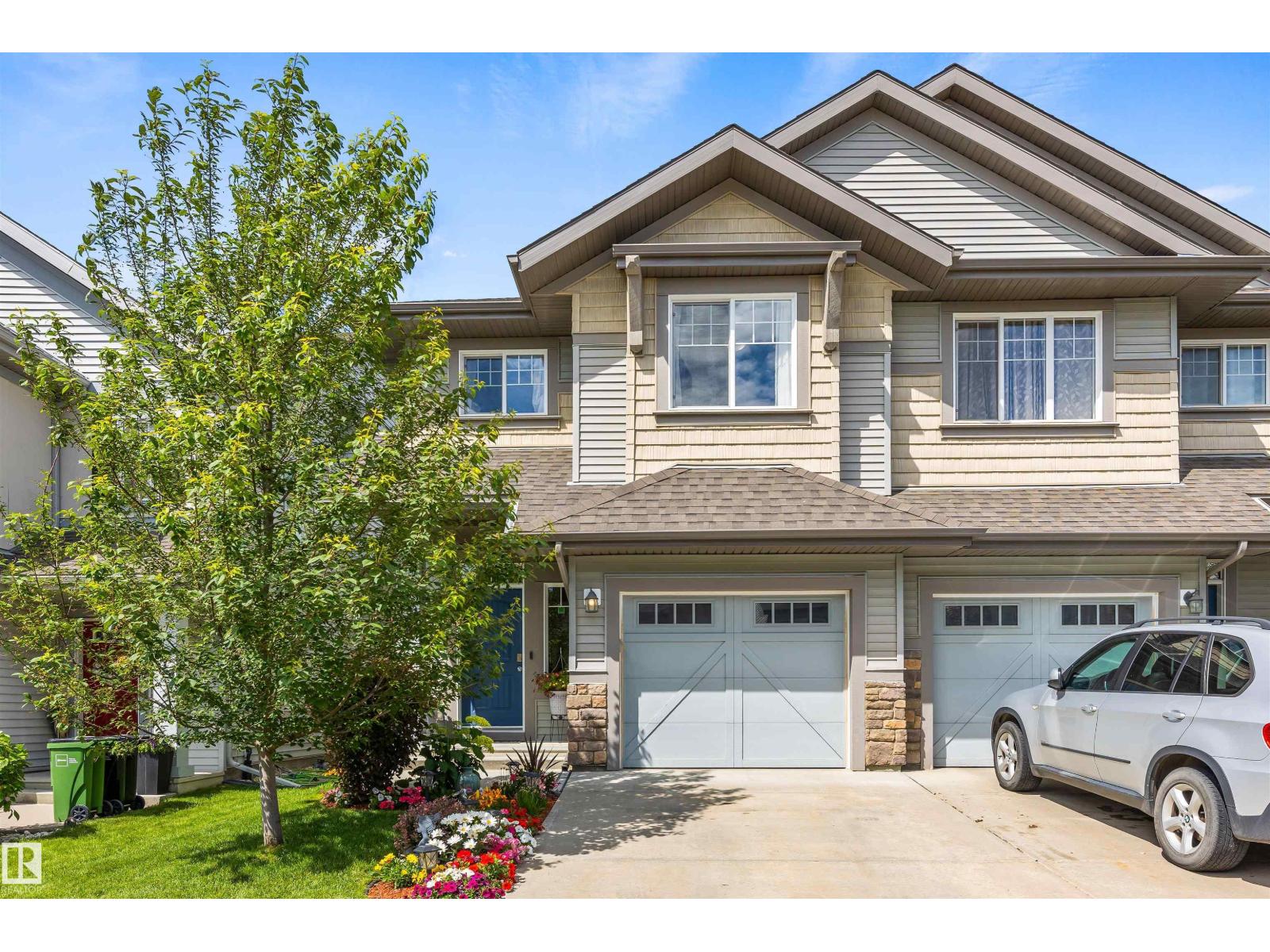 Photo 1 of 771 Eagleson Cr Nw, Edmonton AB