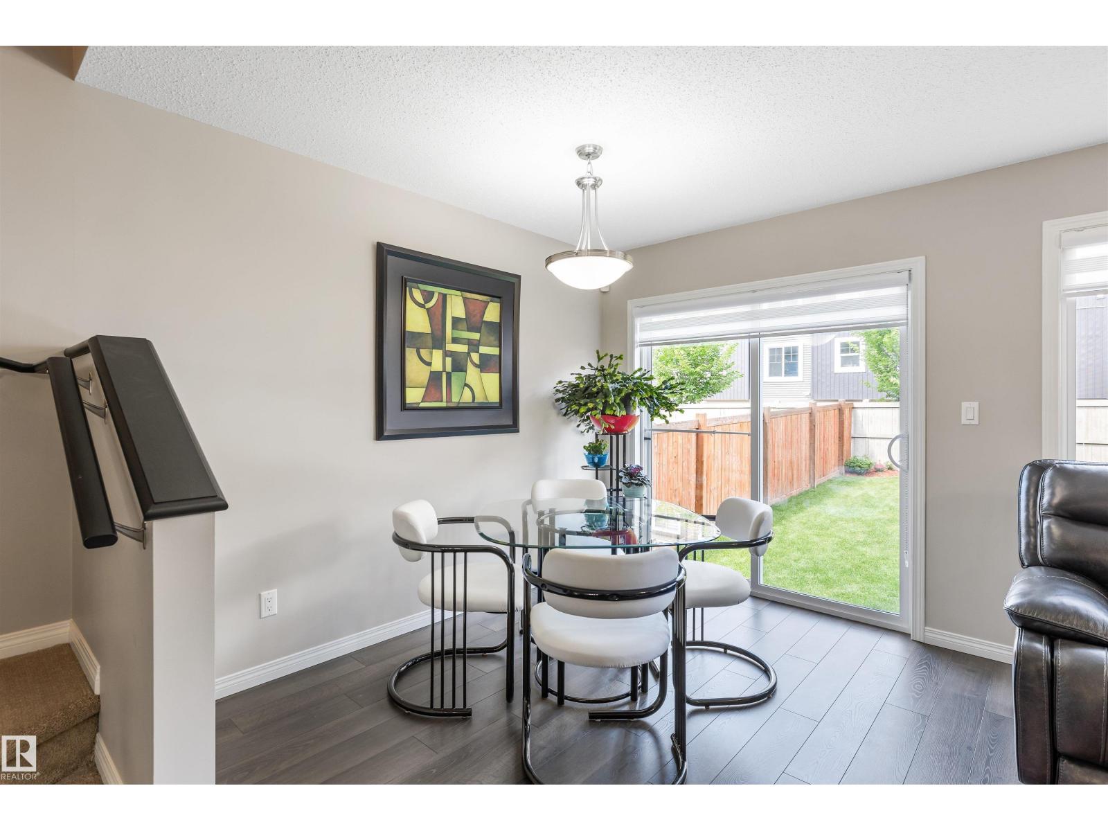 Photo 17 of 771 Eagleson Cr Nw, Edmonton AB