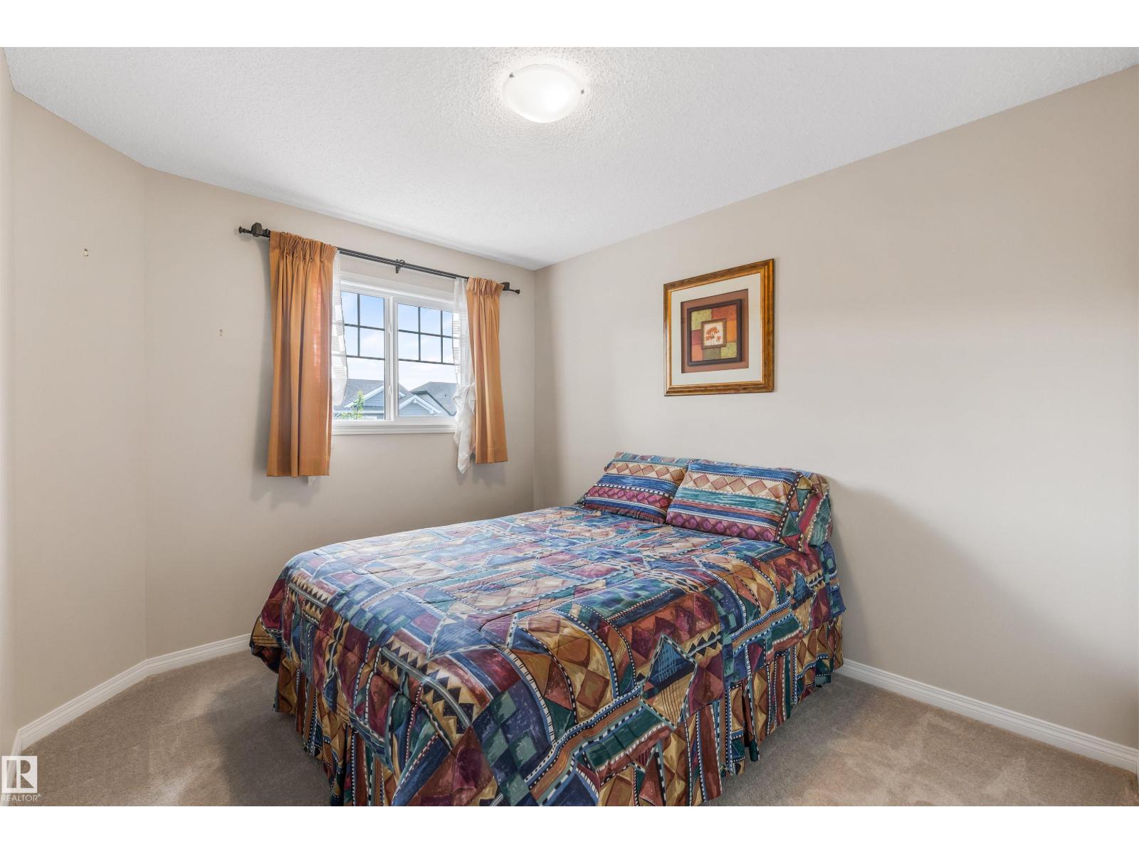 Photo 22 of 771 Eagleson Cr Nw, Edmonton AB