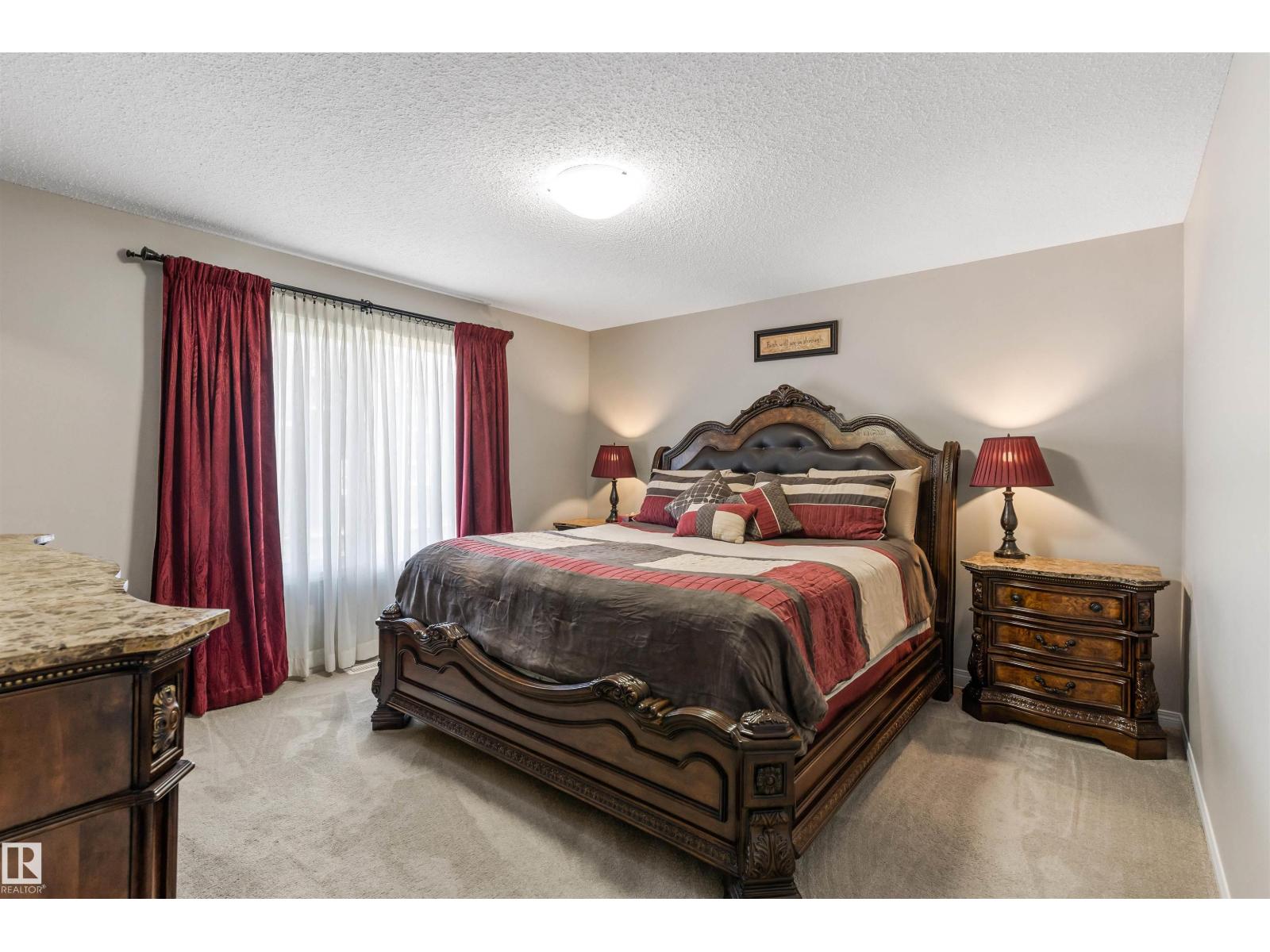Photo 27 of 771 Eagleson Cr Nw, Edmonton AB