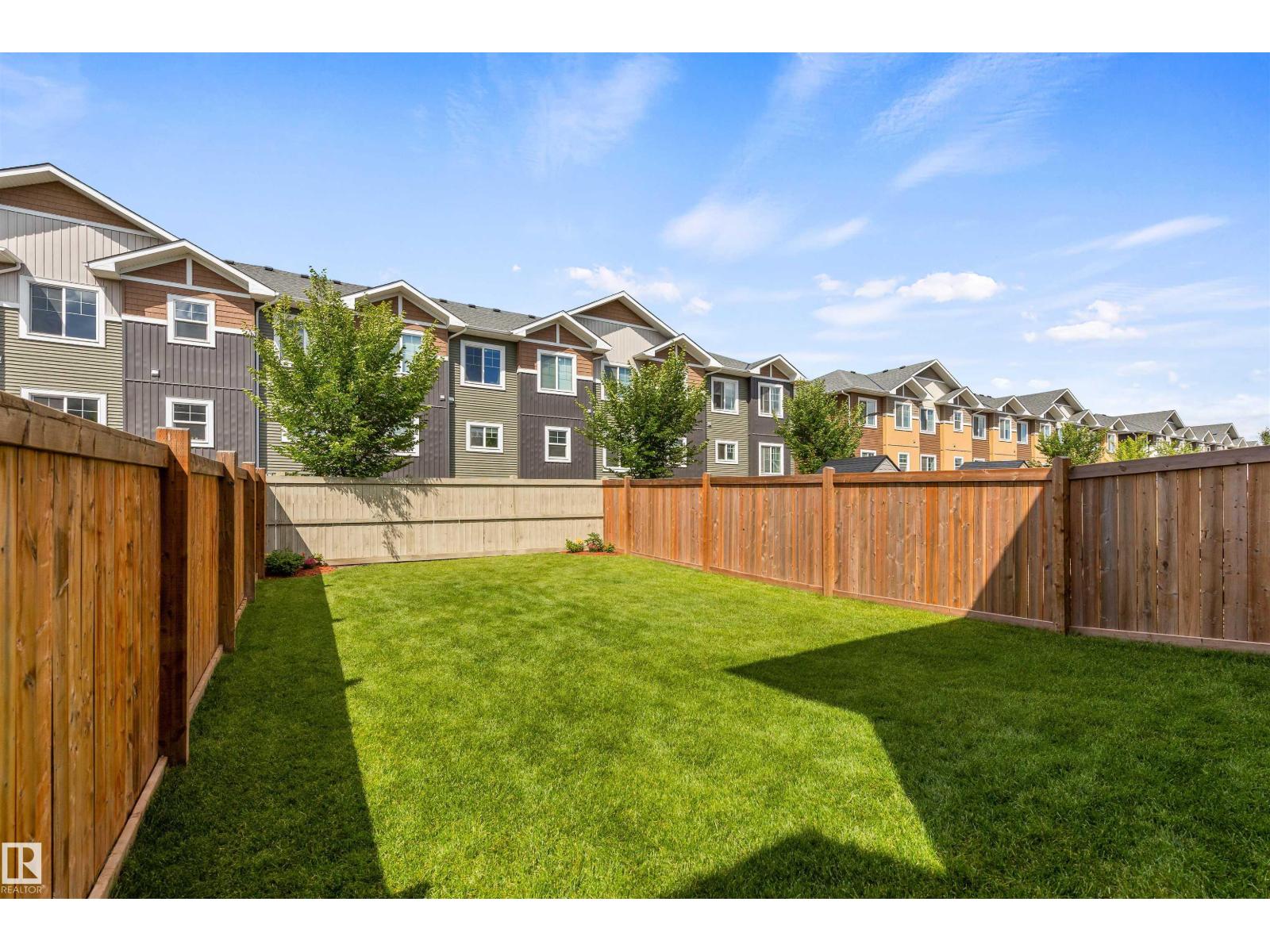 Photo 38 of 771 Eagleson Cr Nw, Edmonton AB
