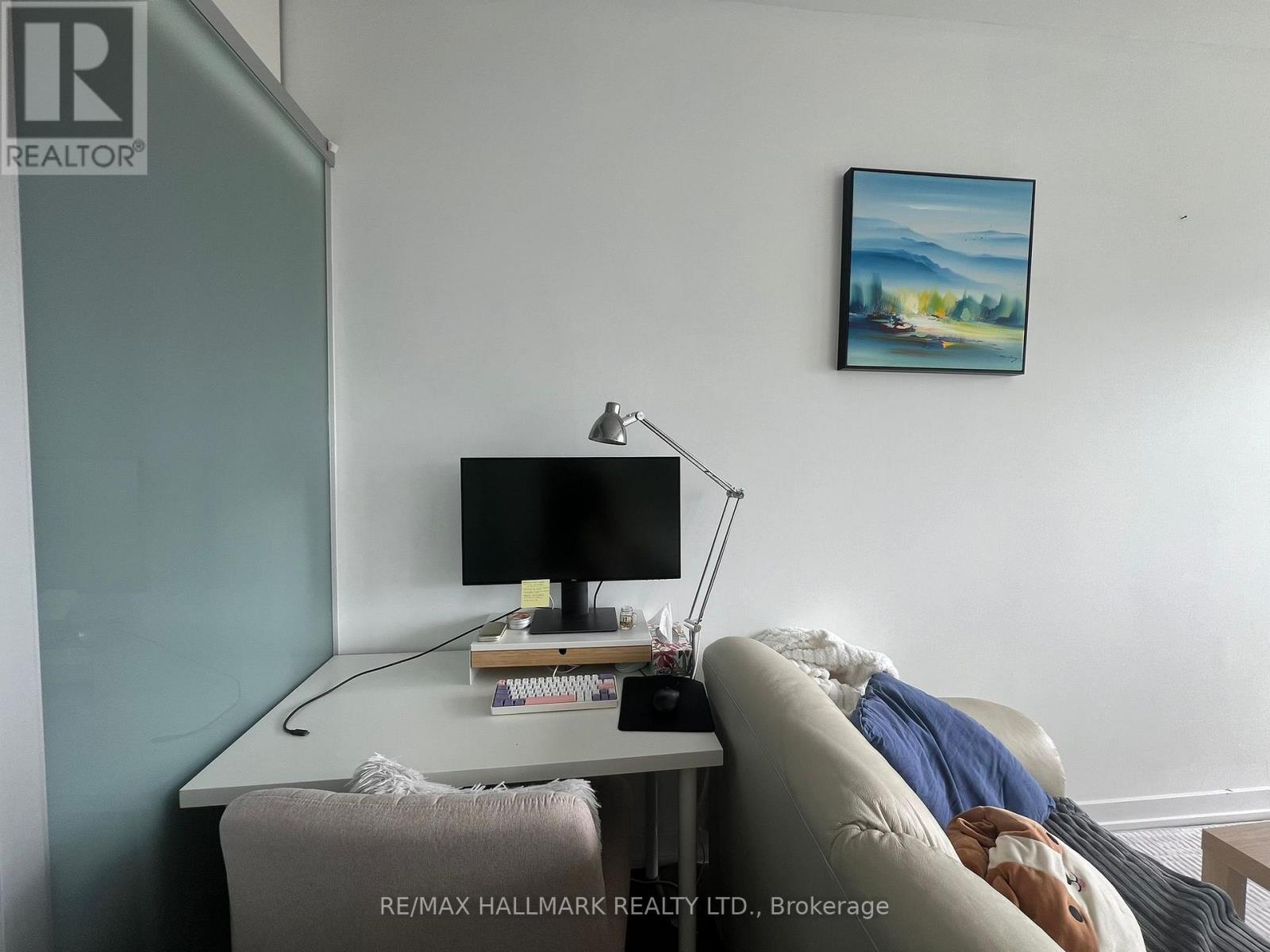 Photo 4 of 3705 426 University Avenue, Toronto ON
