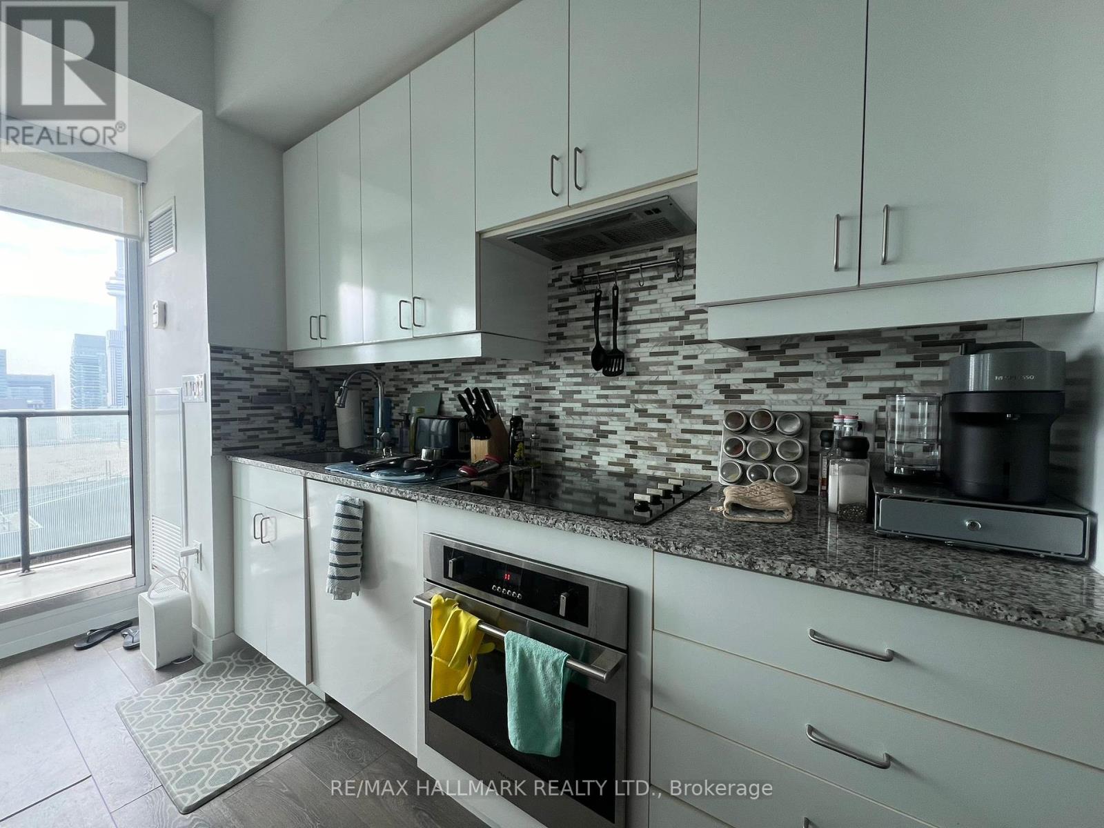 Photo 7 of 3705 426 University Avenue, Toronto ON