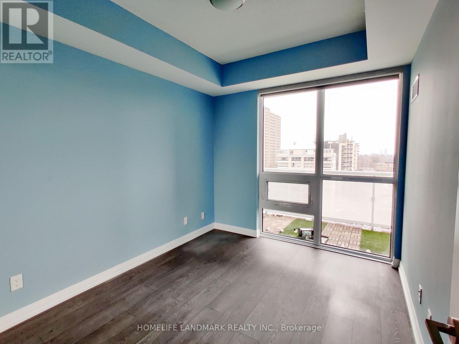 Photo 7 of 805 101 Erskine Avenue, Toronto ON