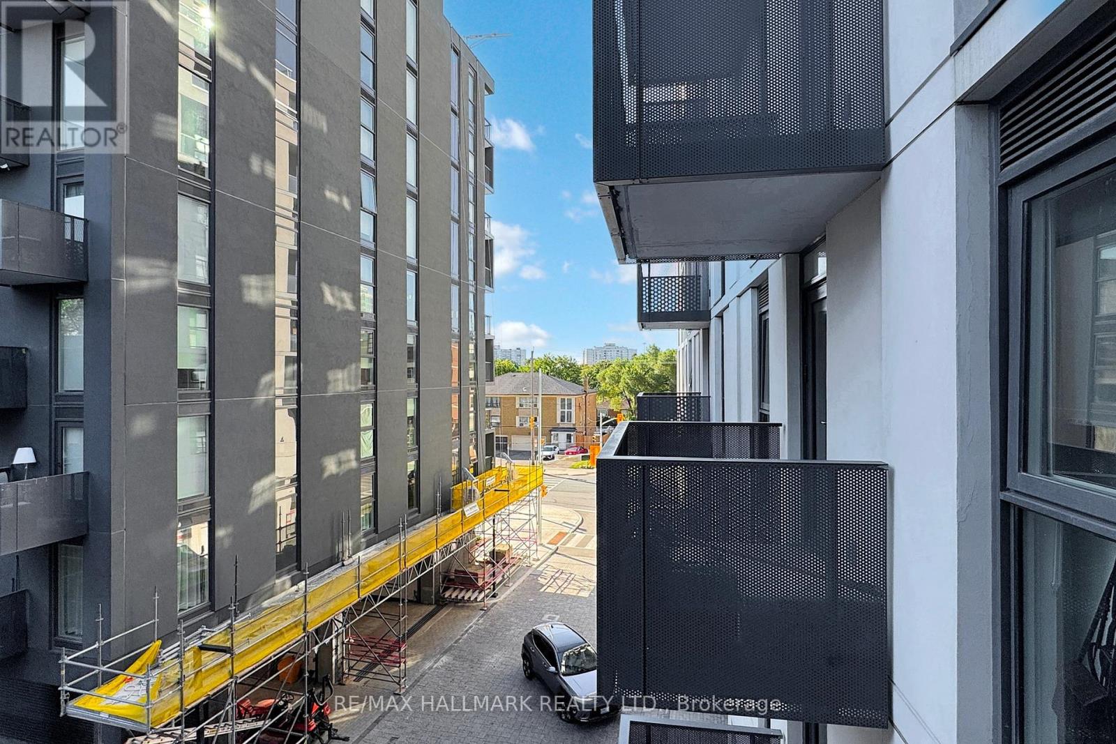 Photo 25 of 424 500 Wilson Avenue, Toronto ON