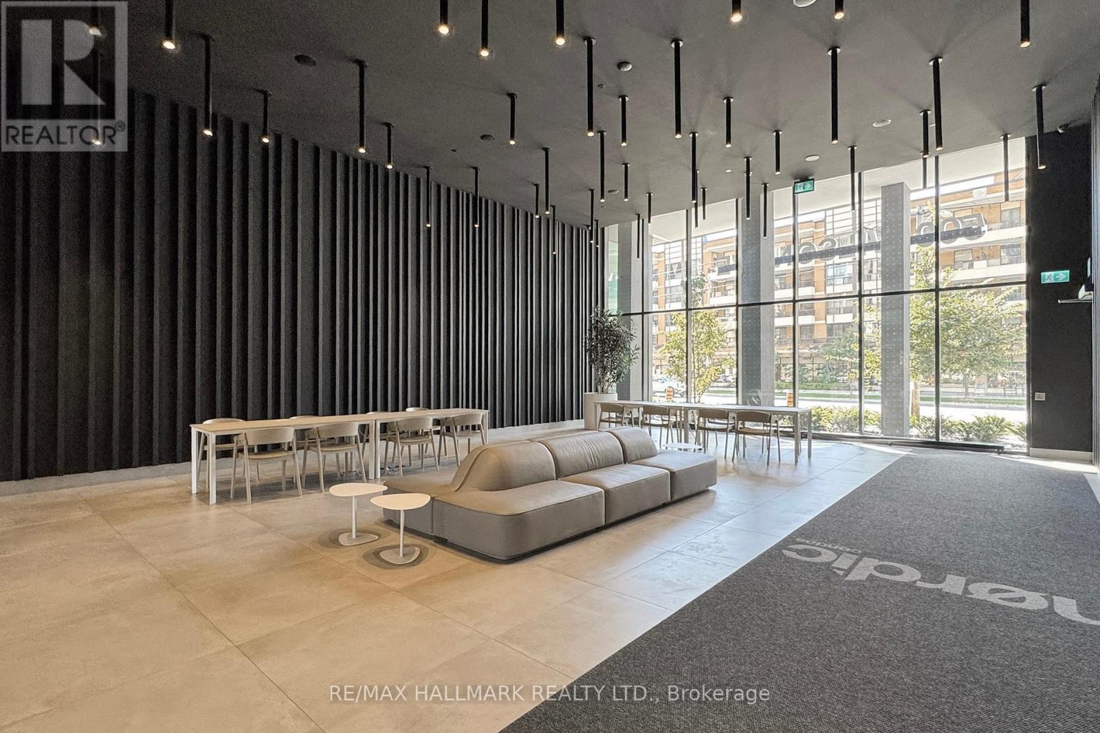 Photo 3 of 424 500 Wilson Avenue, Toronto ON