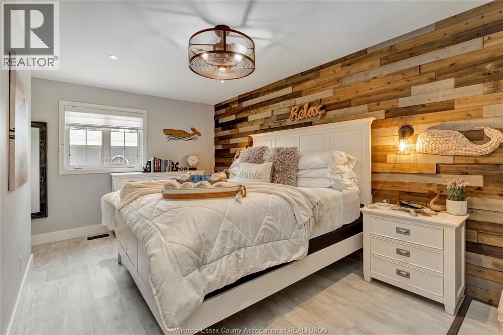 Photo 16 of 72 Pulley Road, Leamington ON