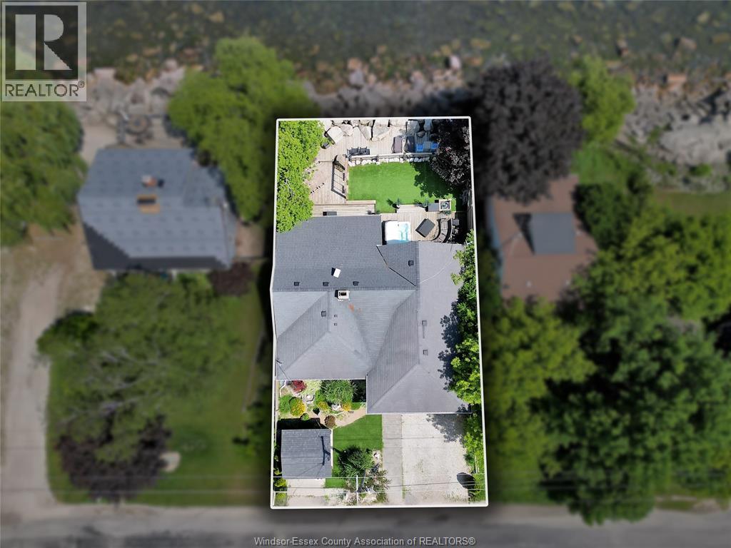 Photo 35 of 72 Pulley Road, Leamington ON