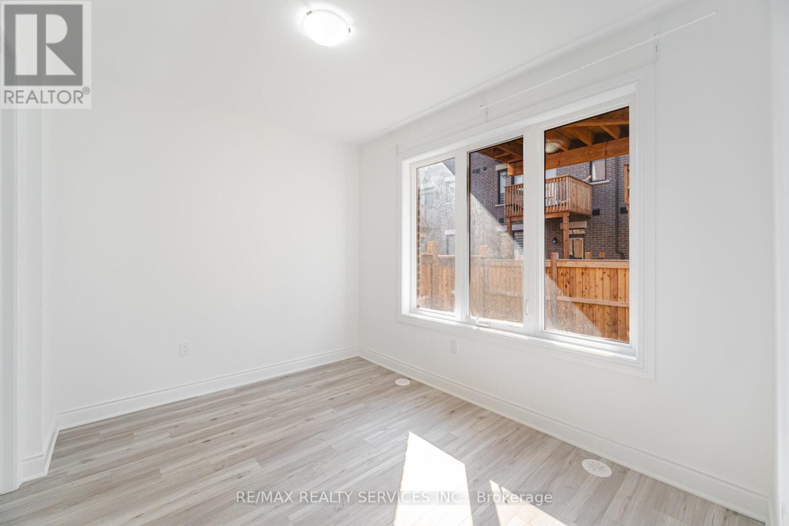 Photo 10 of 5184 Viola Desmond Drive, Mississauga ON
