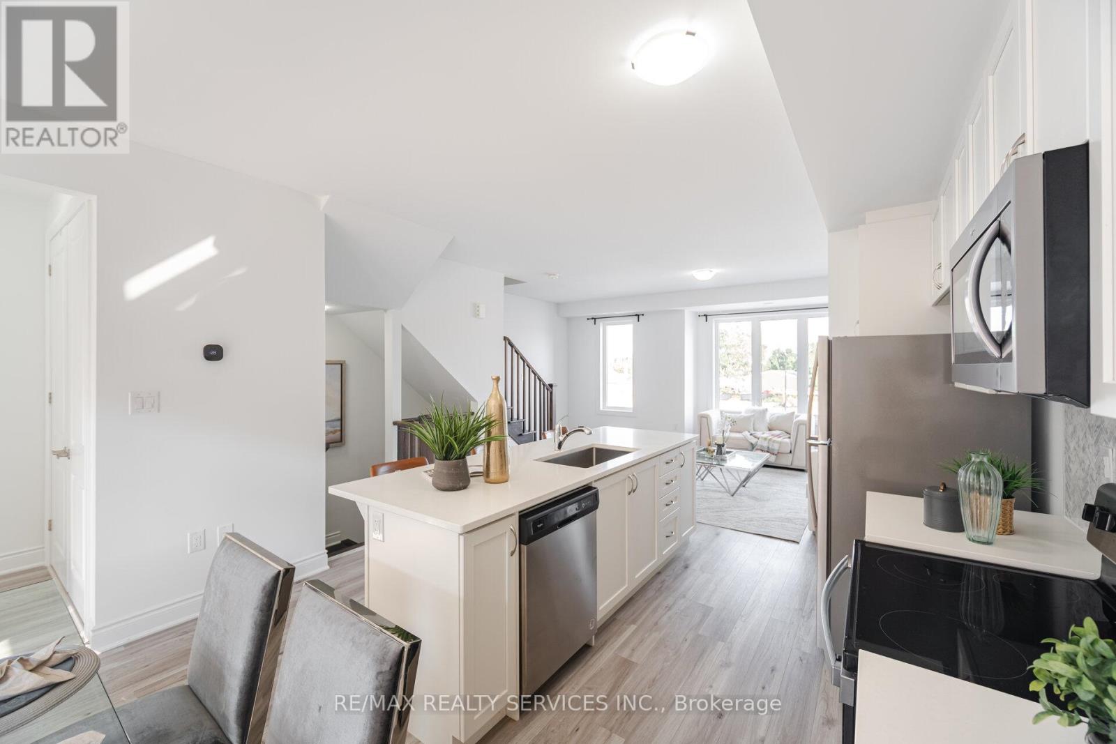 Photo 18 of 5184 Viola Desmond Drive, Mississauga ON