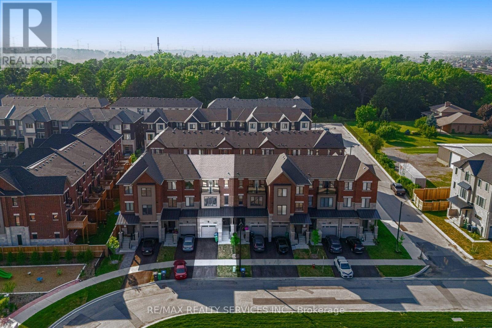 Photo 3 of 5184 Viola Desmond Drive, Mississauga ON