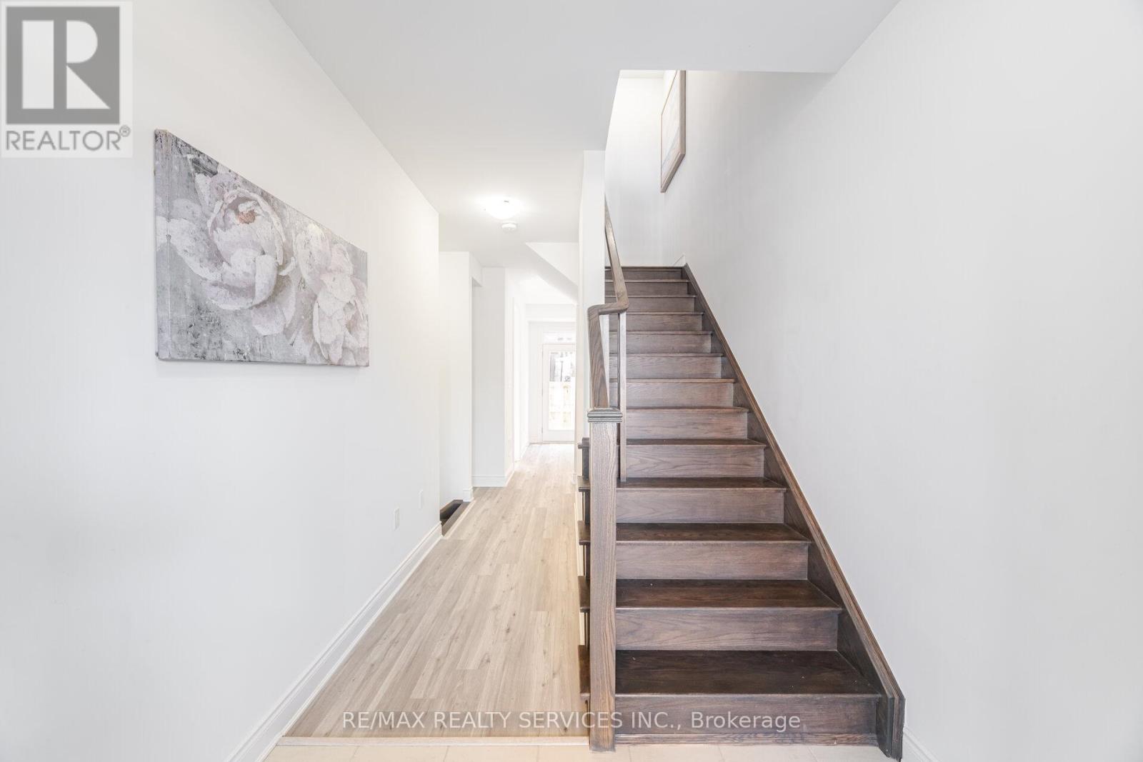 Photo 7 of 5184 Viola Desmond Drive, Mississauga ON