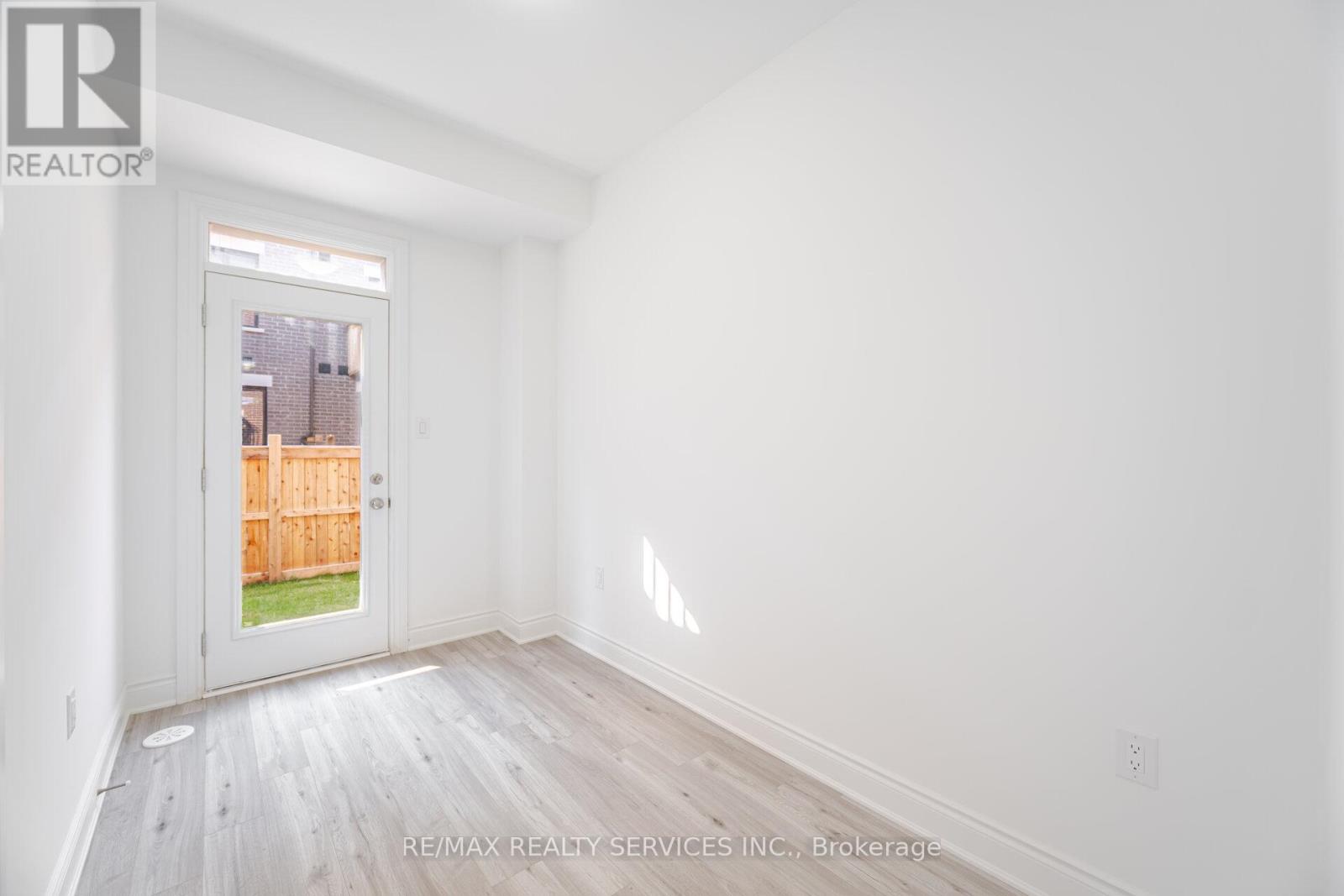 Photo 8 of 5184 Viola Desmond Drive, Mississauga ON