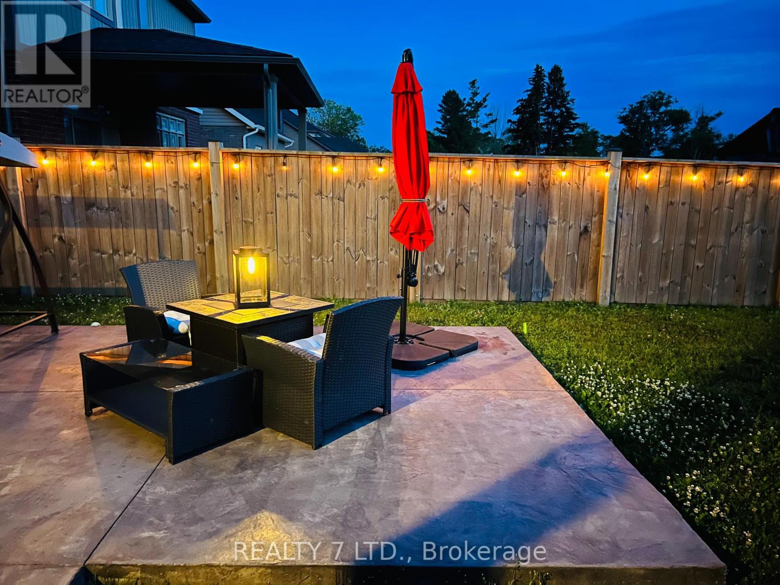 Photo 31 of 128 Susan Drive, Pelham ON