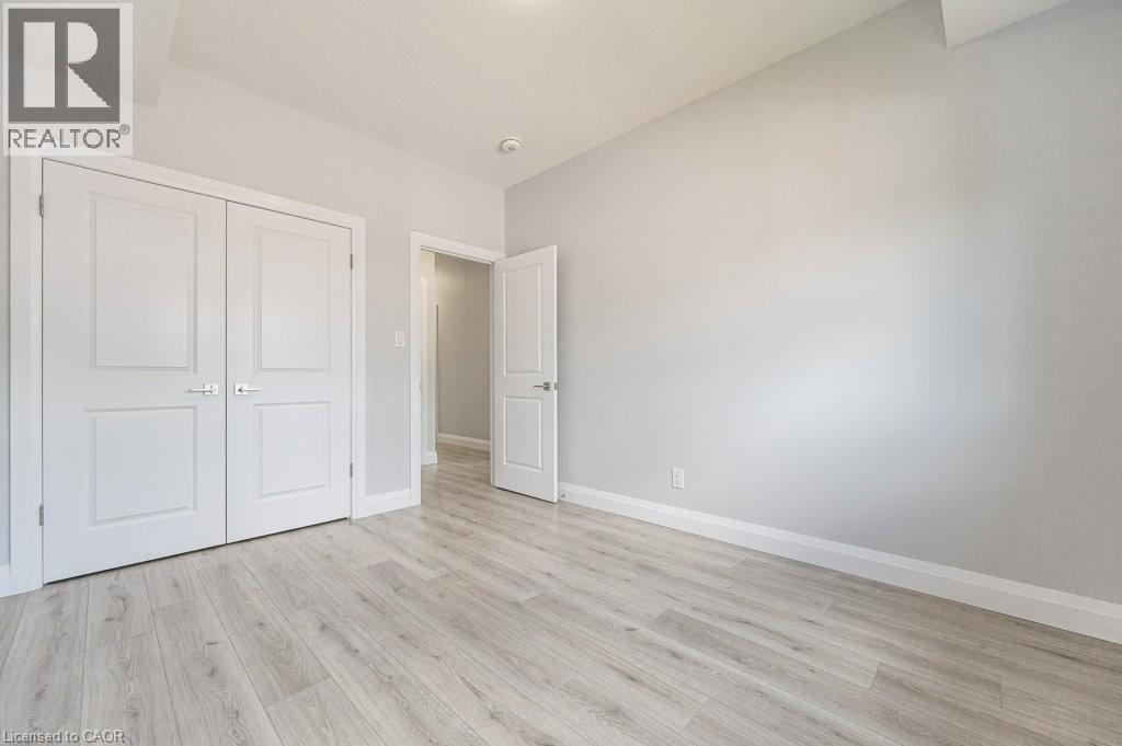 Photo 35 of 204 Fifth Avenue, Kitchener ON