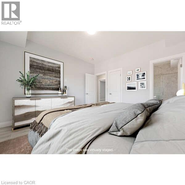 Photo 37 of 204 Fifth Avenue, Kitchener ON
